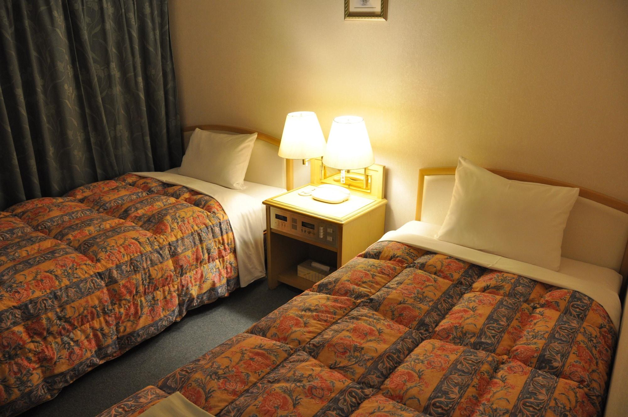 Hotel Palace Inn Toyota Toyota  Extérieur photo