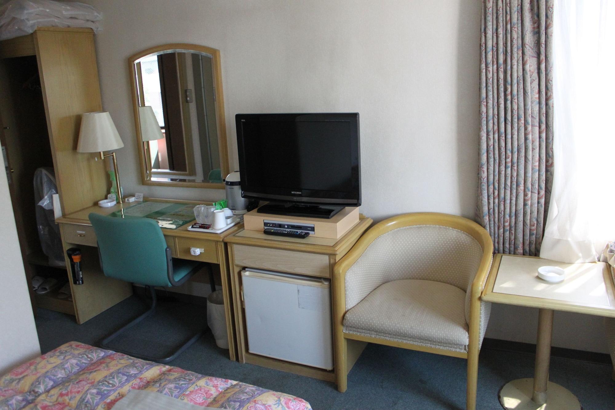 Hotel Palace Inn Toyota Toyota  Extérieur photo