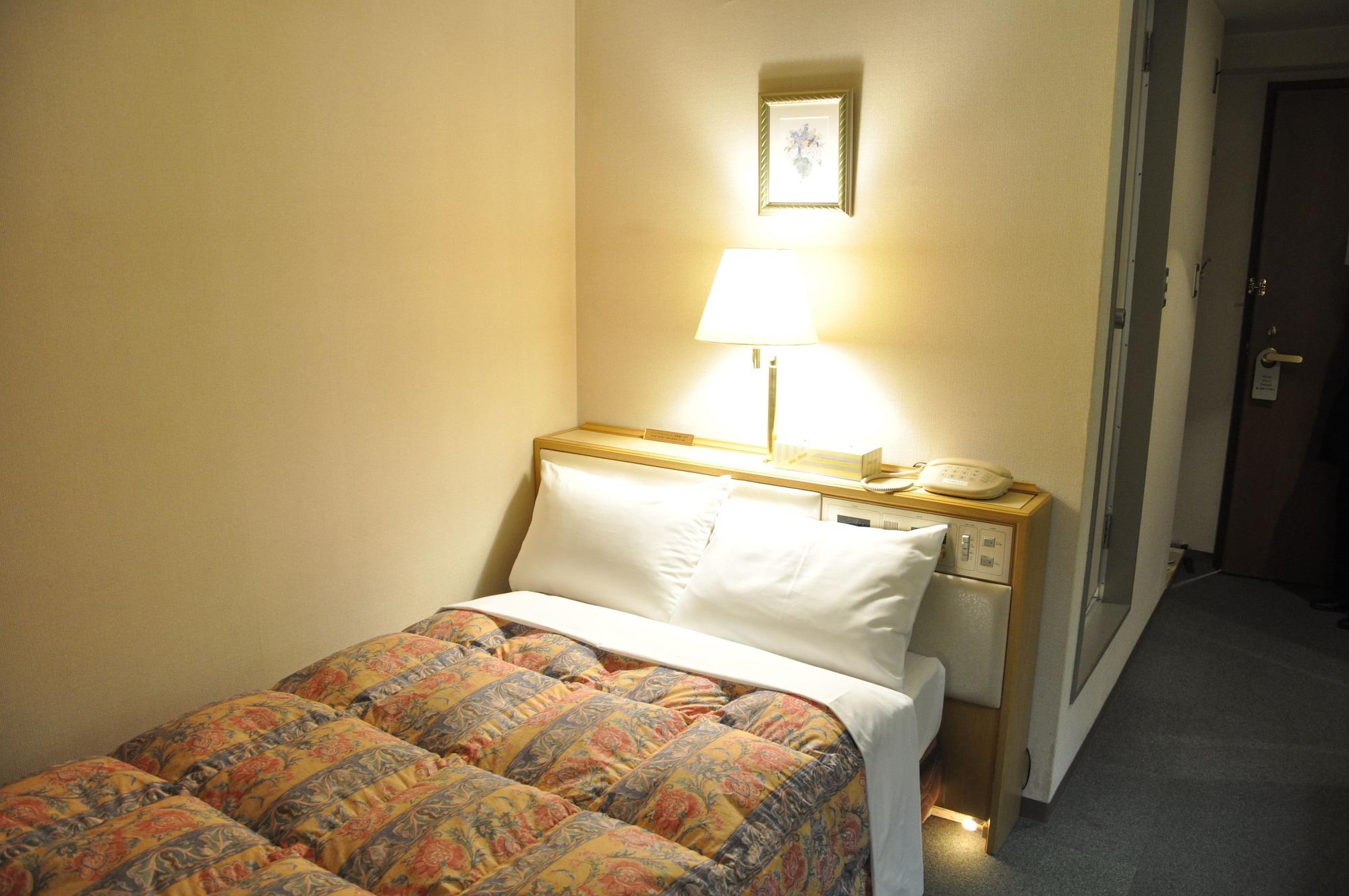 Hotel Palace Inn Toyota Toyota  Extérieur photo