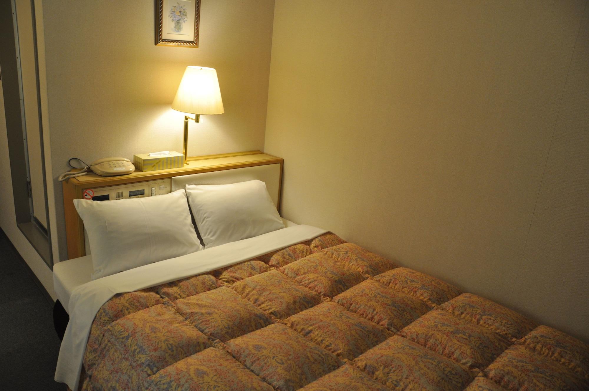 Hotel Palace Inn Toyota Toyota  Extérieur photo