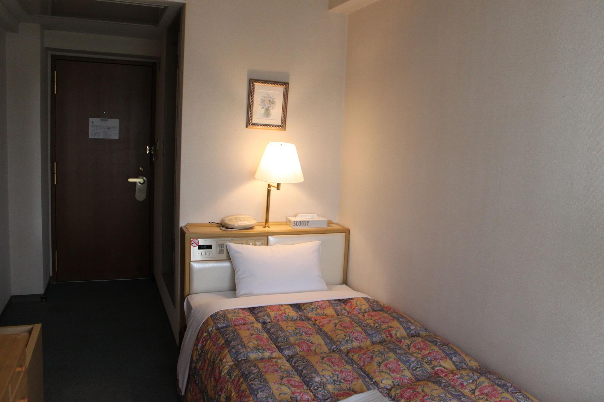 Hotel Palace Inn Toyota Toyota  Extérieur photo