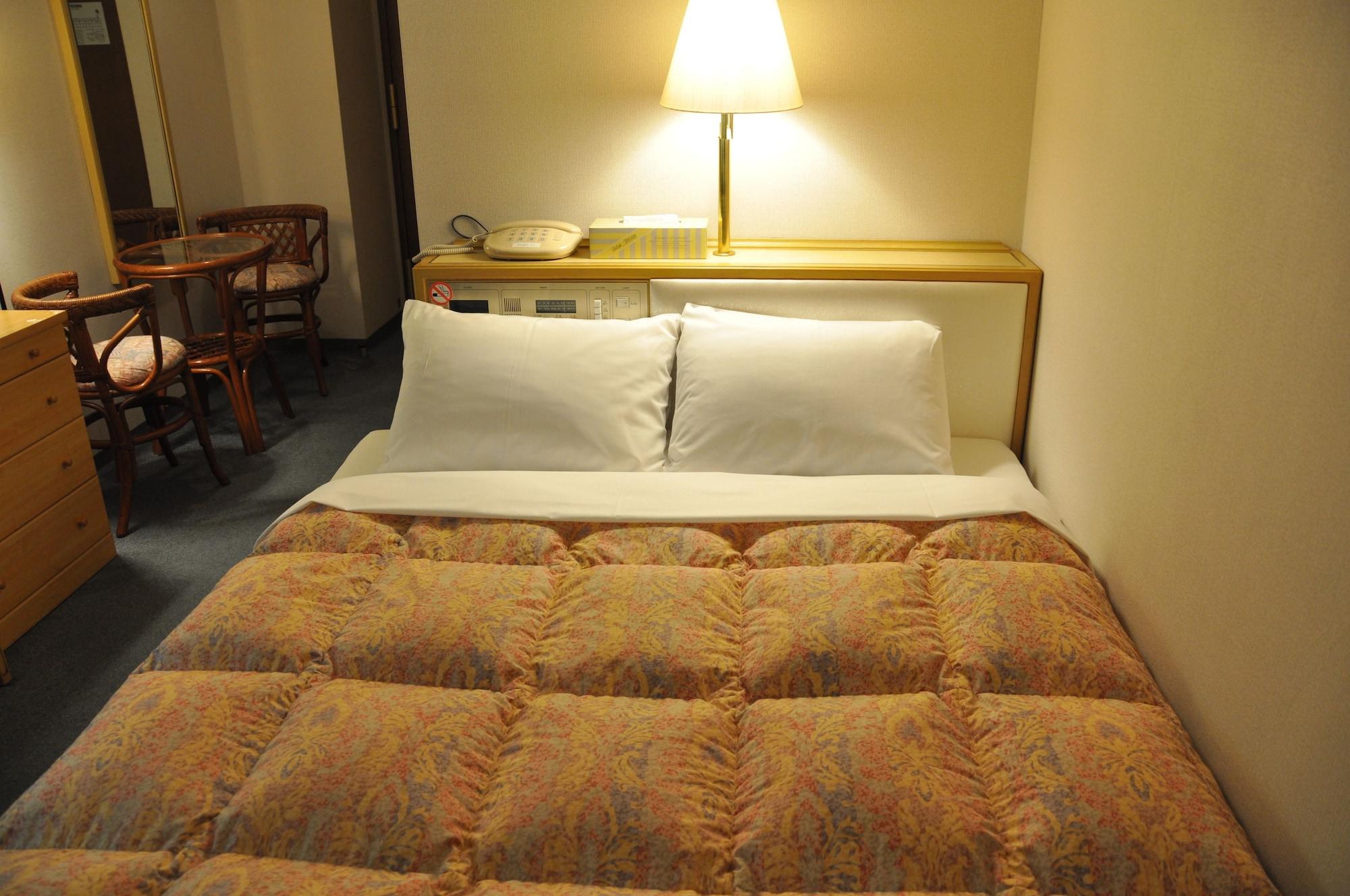 Hotel Palace Inn Toyota Toyota  Extérieur photo