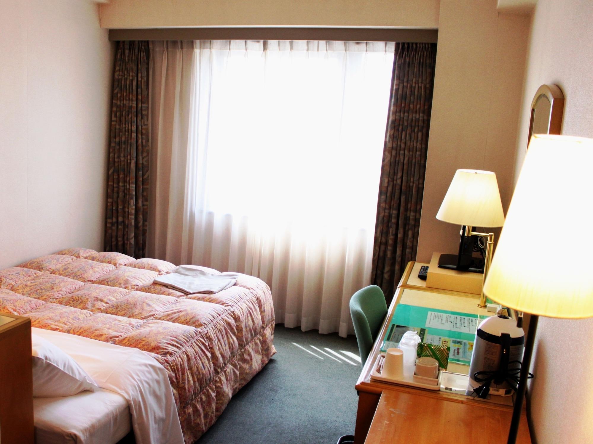 Hotel Palace Inn Toyota Toyota  Extérieur photo